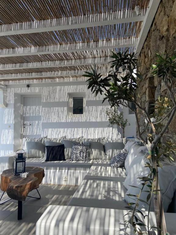 Elisseos Luxury Mykonos Villa With Private Pool & Deluxe Studios Mykonos Town Exterior photo